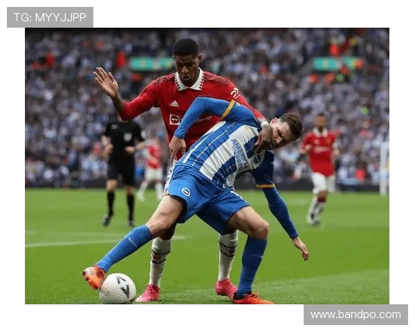 香港特别队激战鸟栖沙岩 激情对决谁将主宰赛场胜负悬念十足